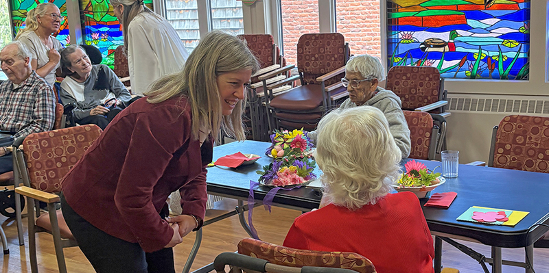 Premier Susan Holt visits the Drew Nursing Home